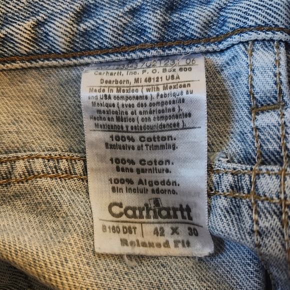 Carhartt distressed light wash denim jeans - Picture 4 of 9